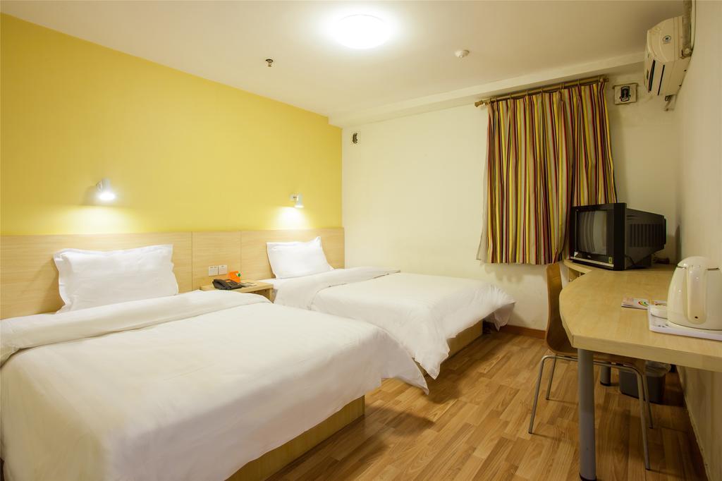 7Days Inn Qingdao Liuting Airport Chambre photo