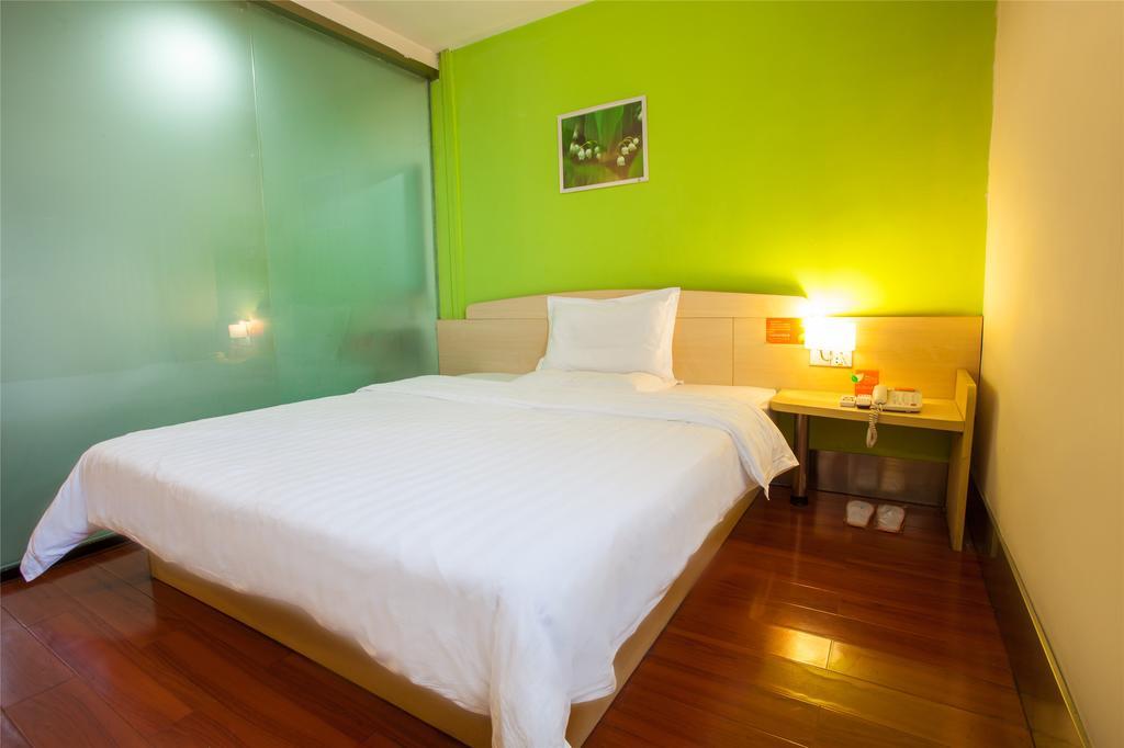 7Days Inn Qingdao Liuting Airport Chambre photo